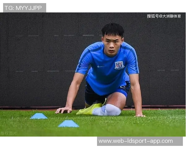 刘若钒荣获中超首冠感言:这一刻将铭刻在我心中永不忘记